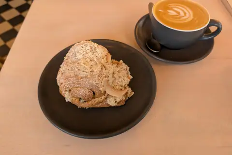 Maiflour Bakery photo 2